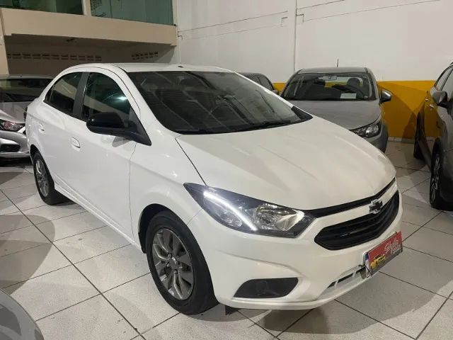 Veículo à venda: CHEVROLET/GM Onix Plus joy Black 2021/2021 por R$ 63900,00