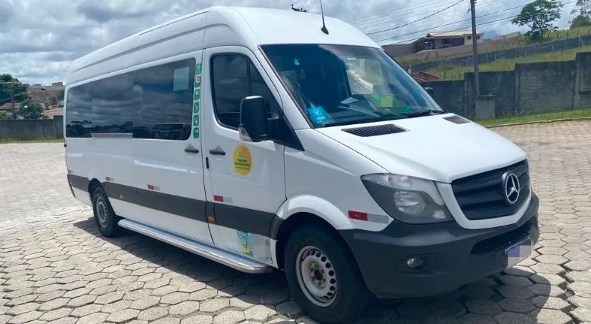 Van Sprinter Cdi 415 Executiva Ano 2019 - Foto 2