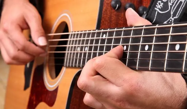 Aula de Música em Casa! (diversos instrumentos disponíveis)