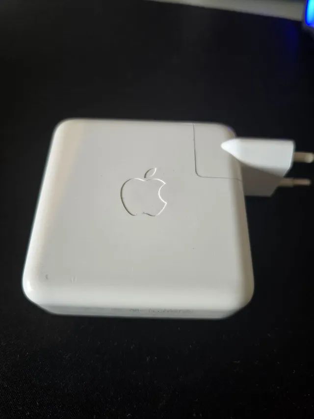 Adaptador(fonte) usb-c 61 watts para macbook  - Foto 2