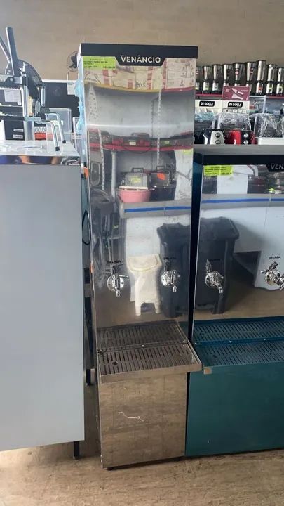 Bebedouro Industrial Venâncio 50 Litros 