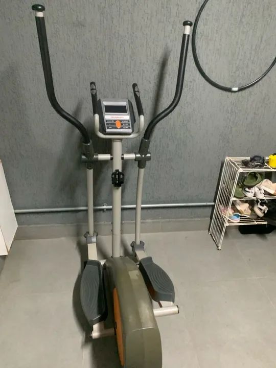 Bicicleta Ergométrica Athletic - Foto 2