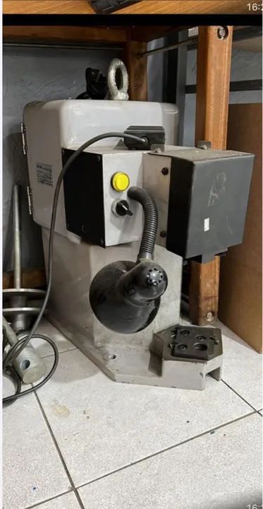 Prensa aplicadora de terminal