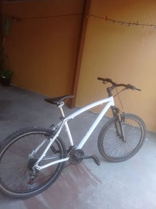 Bicicleta de marcha aro 26 - Foto 2