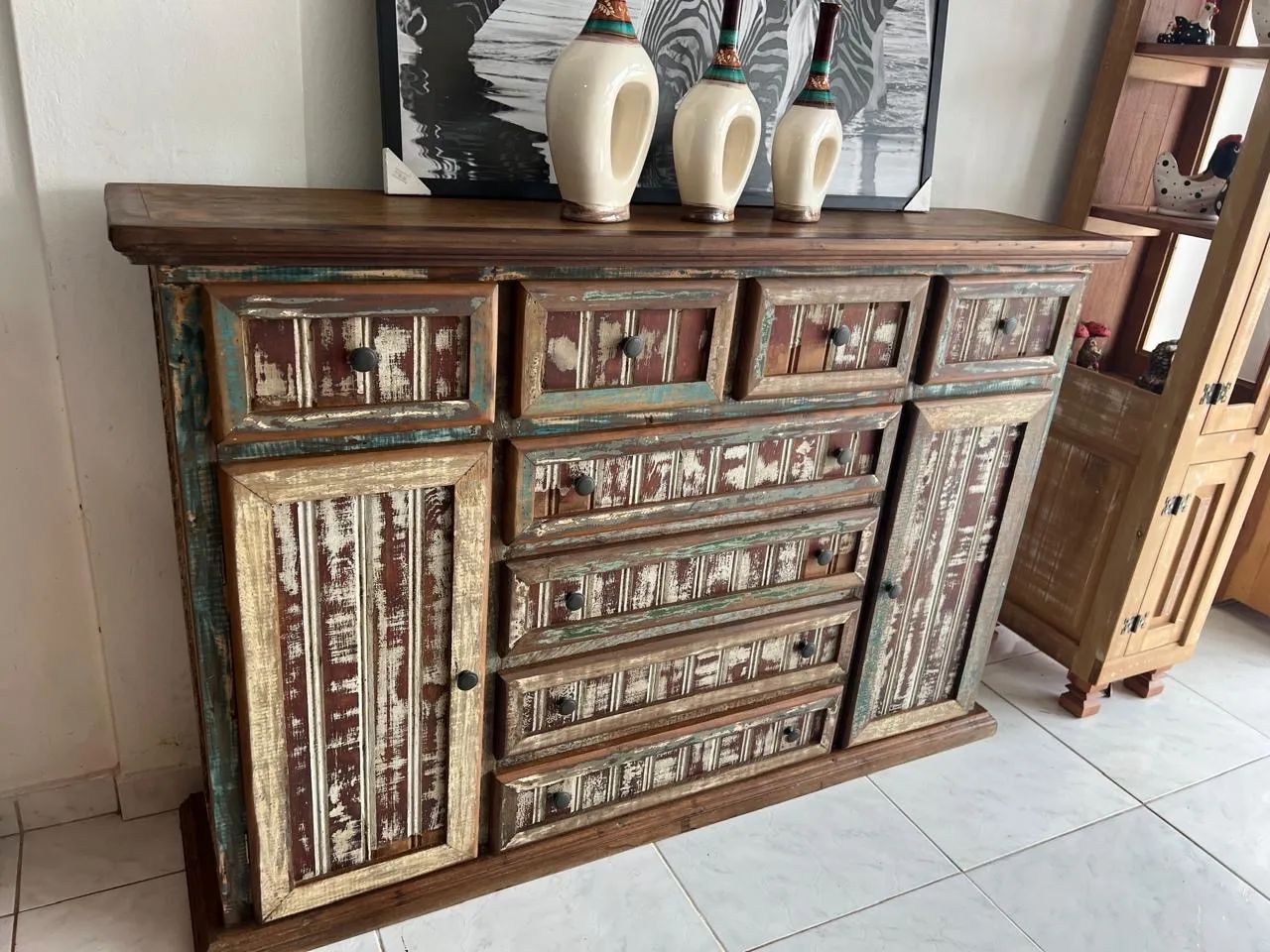 Móveis em madeira maciça  - Foto 4