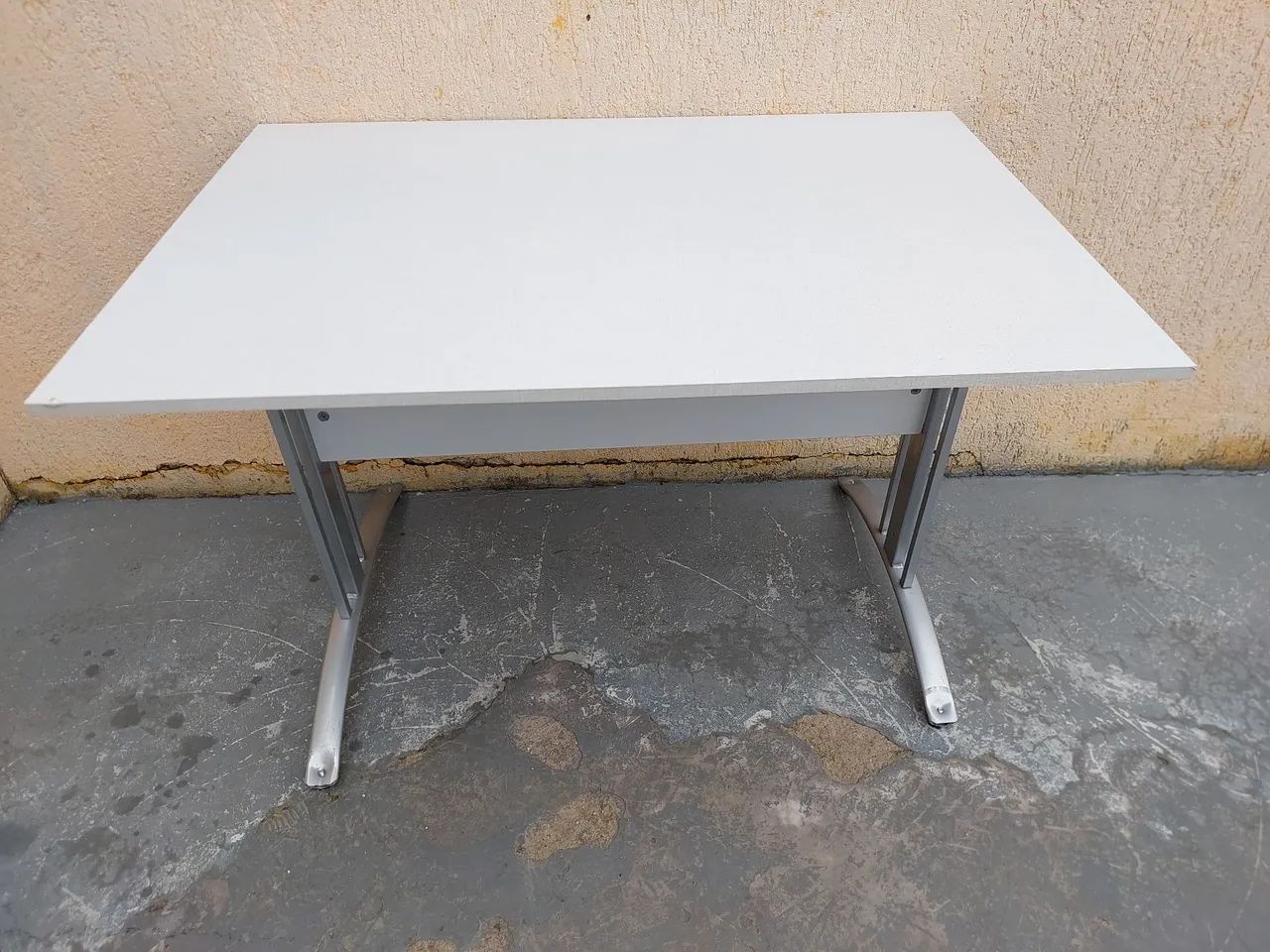 Mesa escritorio  1.03x70 - Foto 3