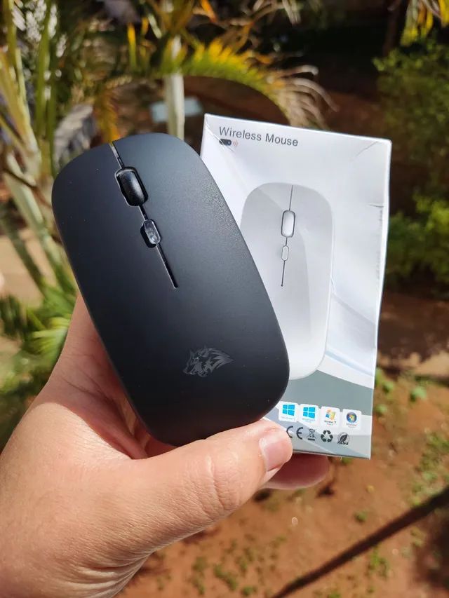 Mouse sem fio recarregável ou com fio temos os 2