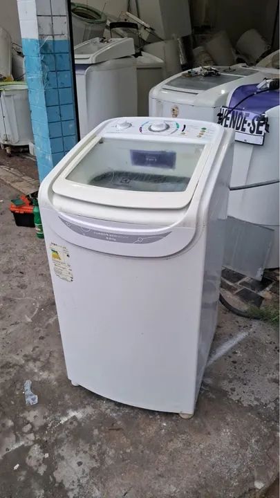 Máquina de Lavar Electrolux 8 kg seminova 
