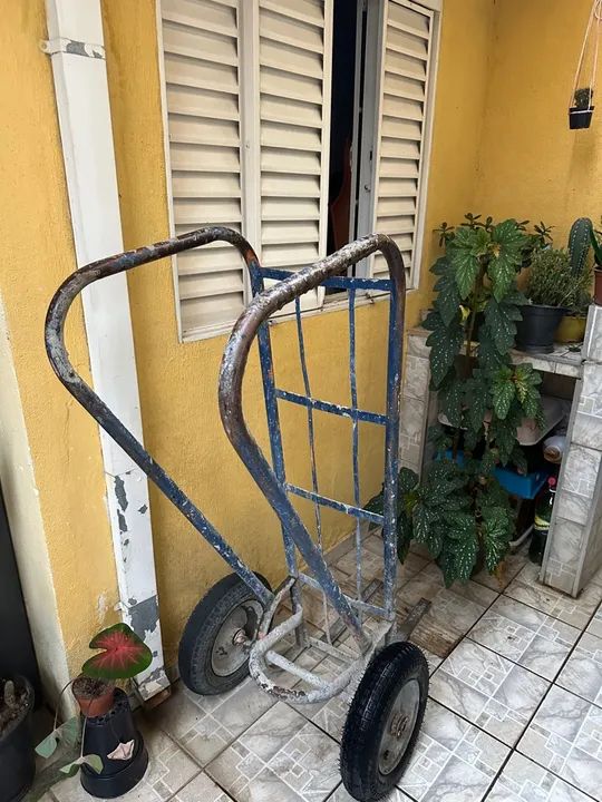 Carrinho paleteiro de ferro para construção - Foto 2