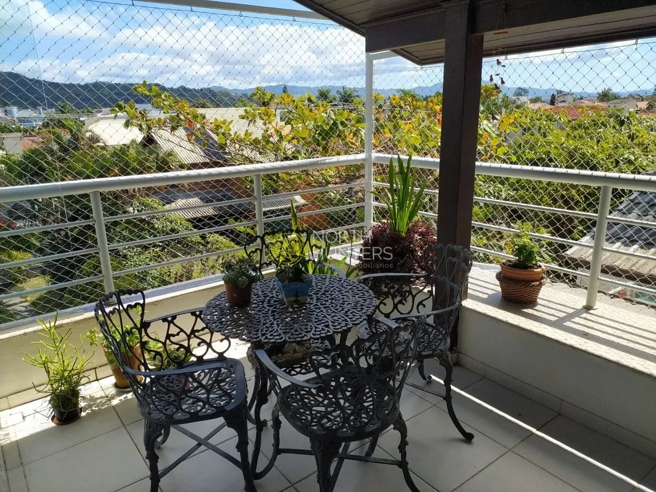 Apartamento com 3 dormitórios no Open Shopping para alugar, 120 m² por R$ 1.200/dia - Jure