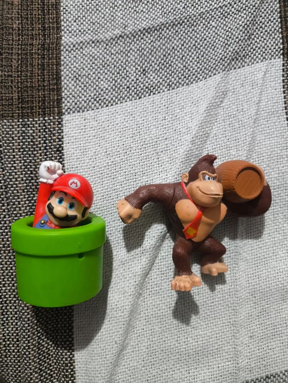 Bonecos colecionáveis 