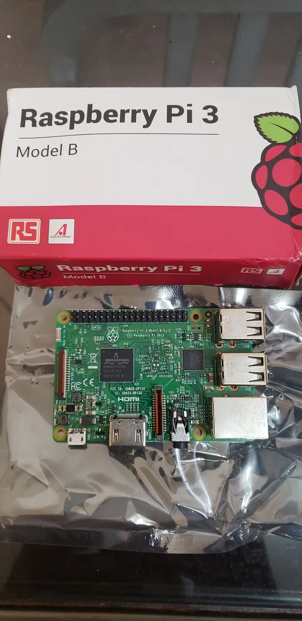 Raspberry Pi 3 Model B - Perfeito para projetos!
