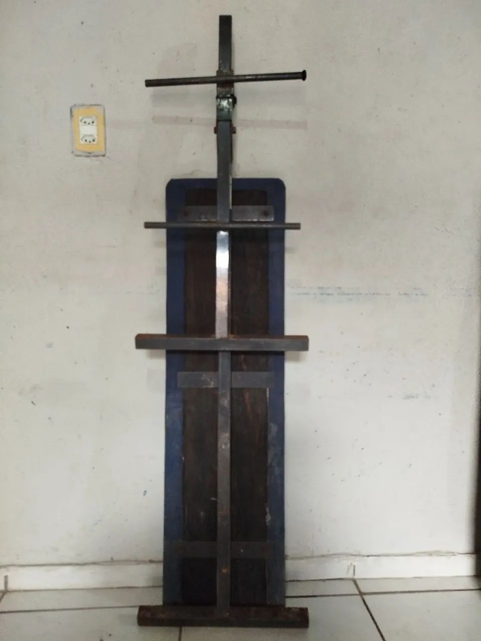 Supino inclinado (Banco de musculação) - Foto 6