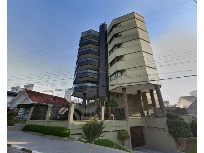 Apartamento em Leilão - Centro - Lages - SC