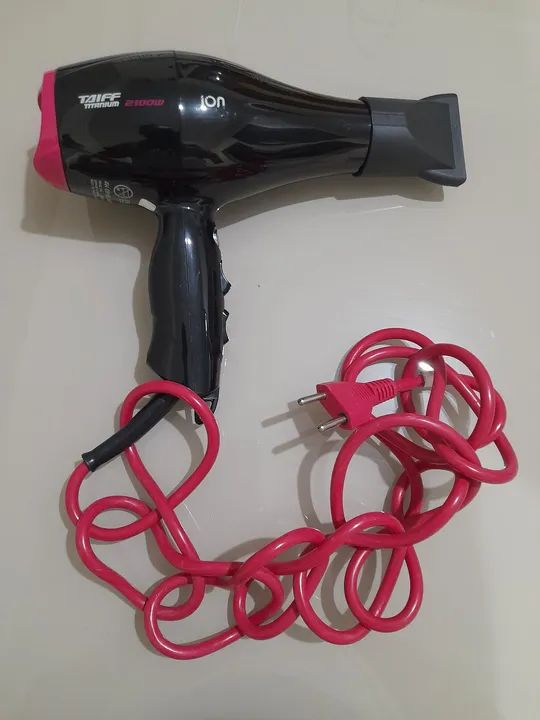 Secador de Cabelo Taiff Titanium 2100W Rosa - Foto 3