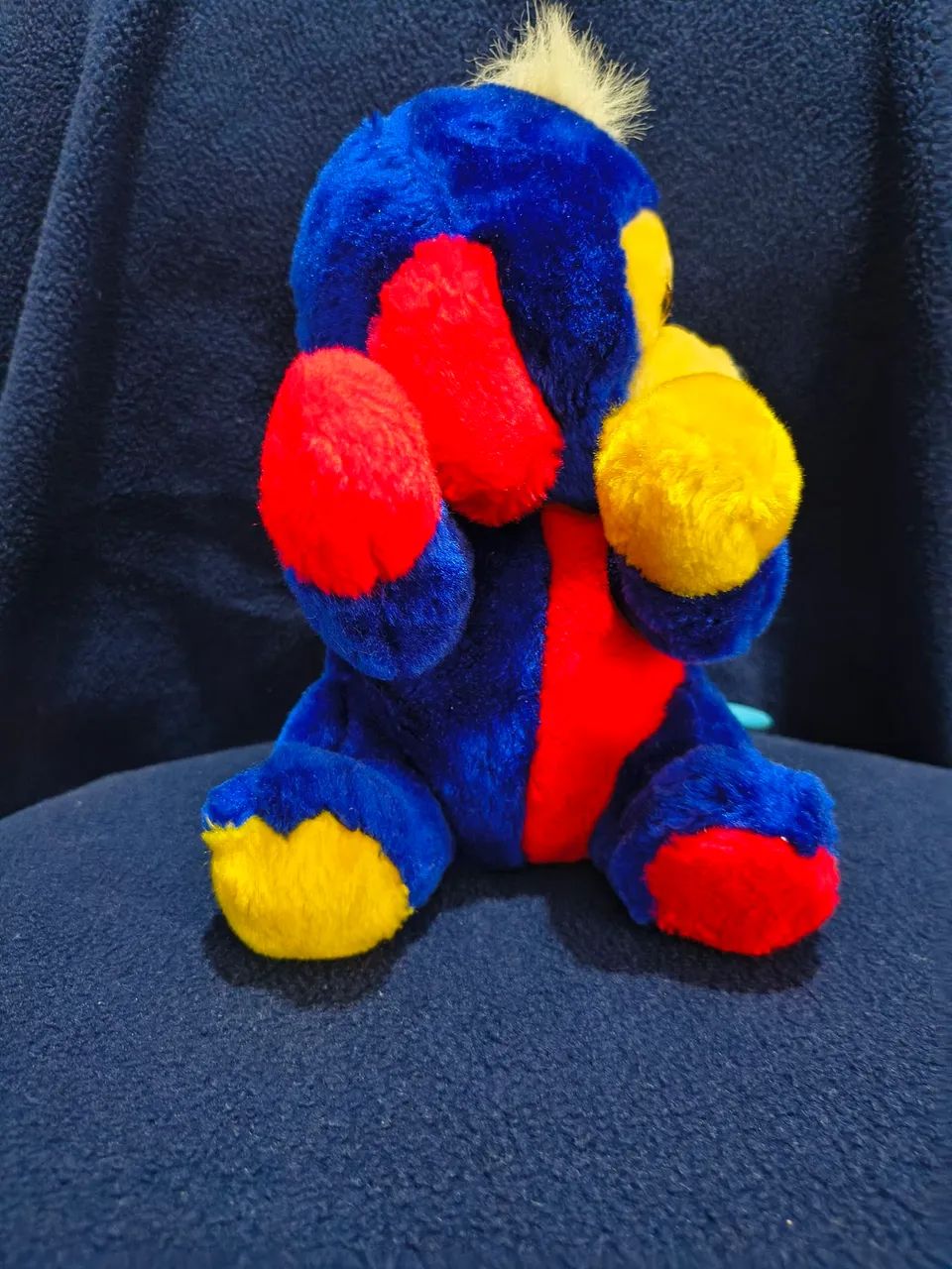 Vendo macaquinho de pelúcia importado 