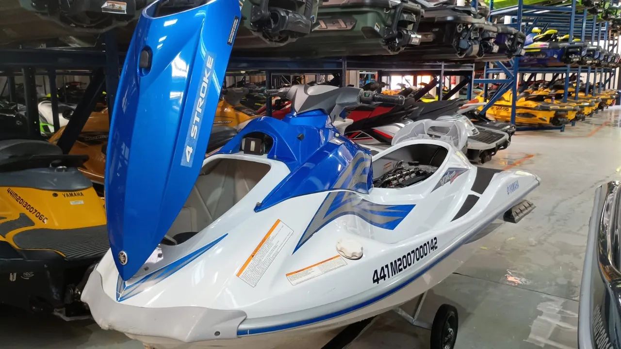 Jet Ski Yamaha 4 Stroke - Impecável