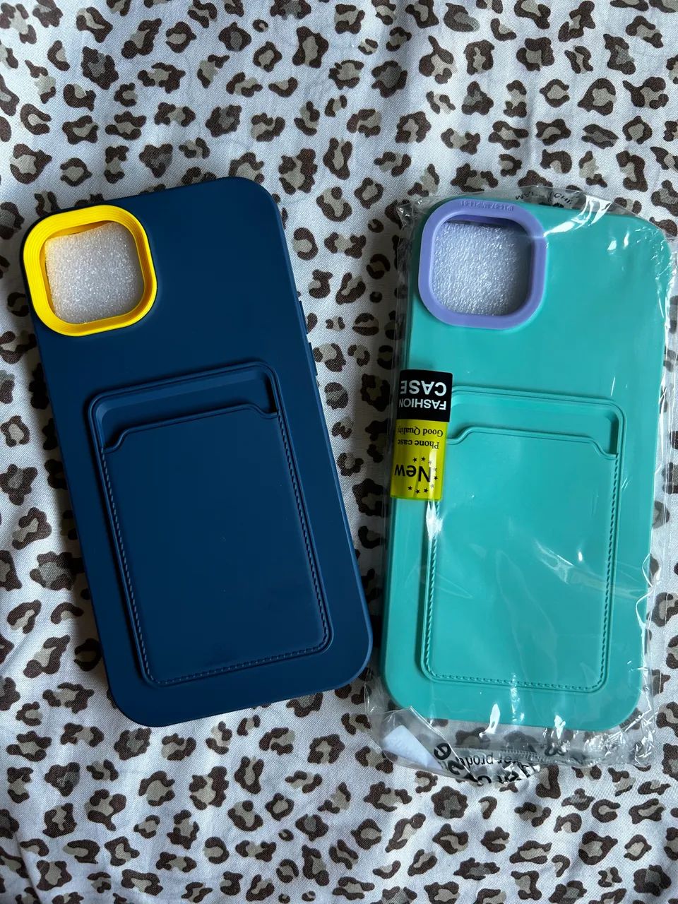 6 Capas iPhone 14 e 15 Plus leia a descrição - Foto 2