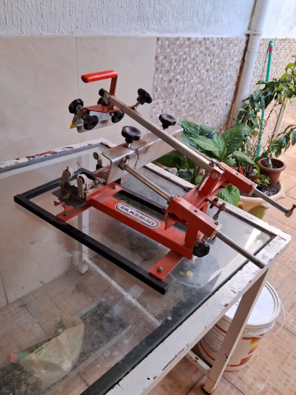 vendo maquina manual de imprimi copos em serigrafia - Foto 3