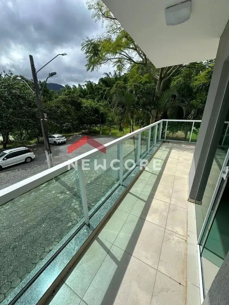 Casa em Rua 700 - Casa Branca - Itapema/SC
