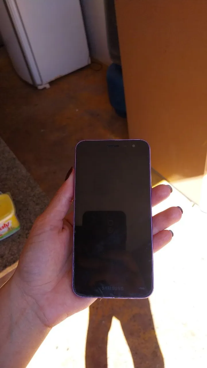 vendo celular j2 core 