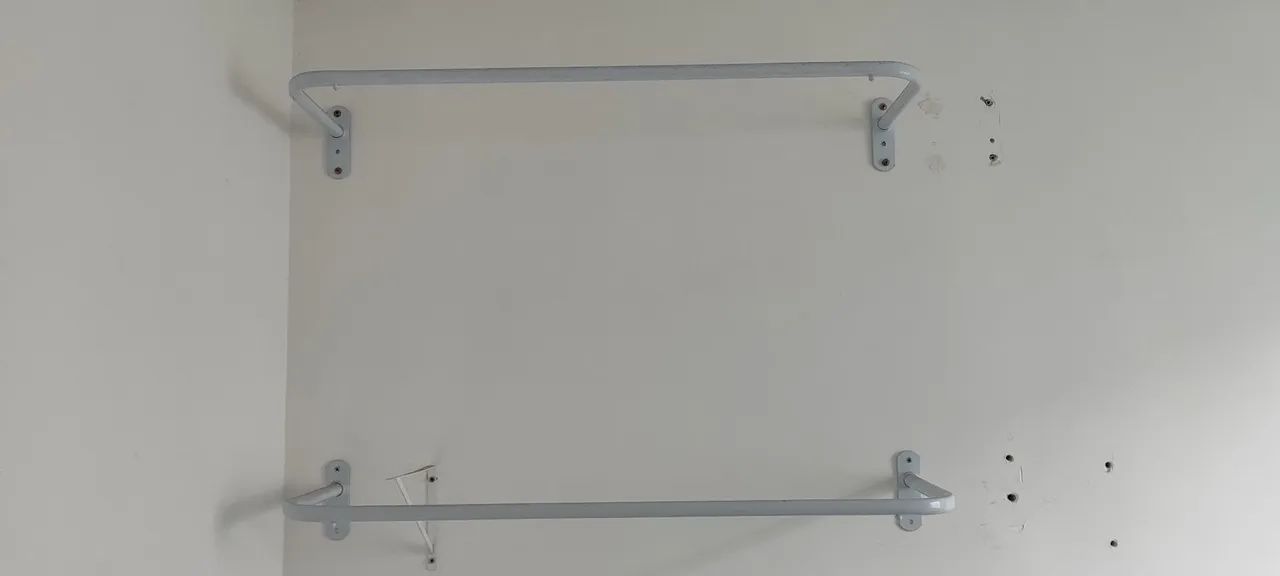 Cabideiro Arara de parede para roupas branca - Foto 2