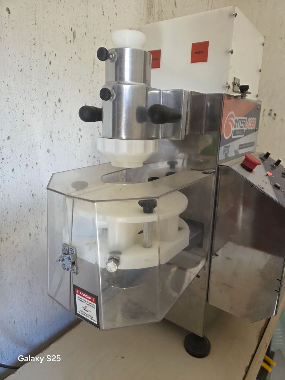 Máquina de Salgados64872221523715121