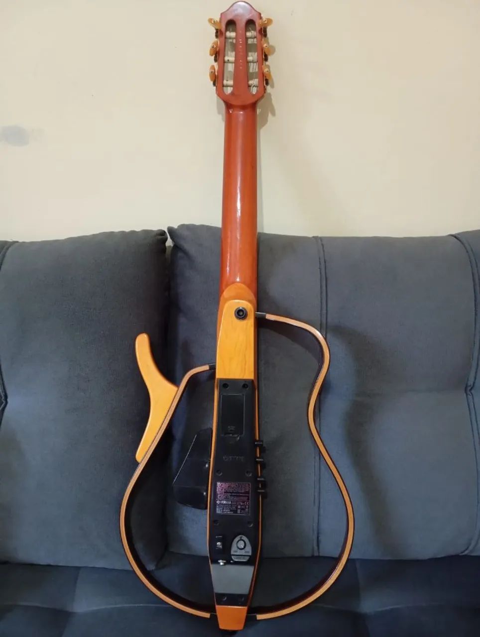 Violão Yamaha Silent Guitar SLG130N