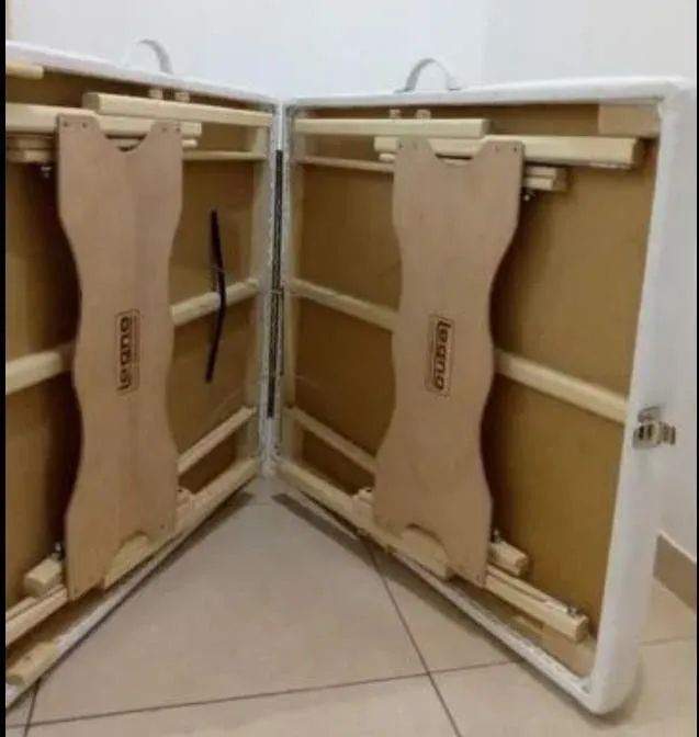 Maca de massagem semi nova 80 cm ( Legno Antares)