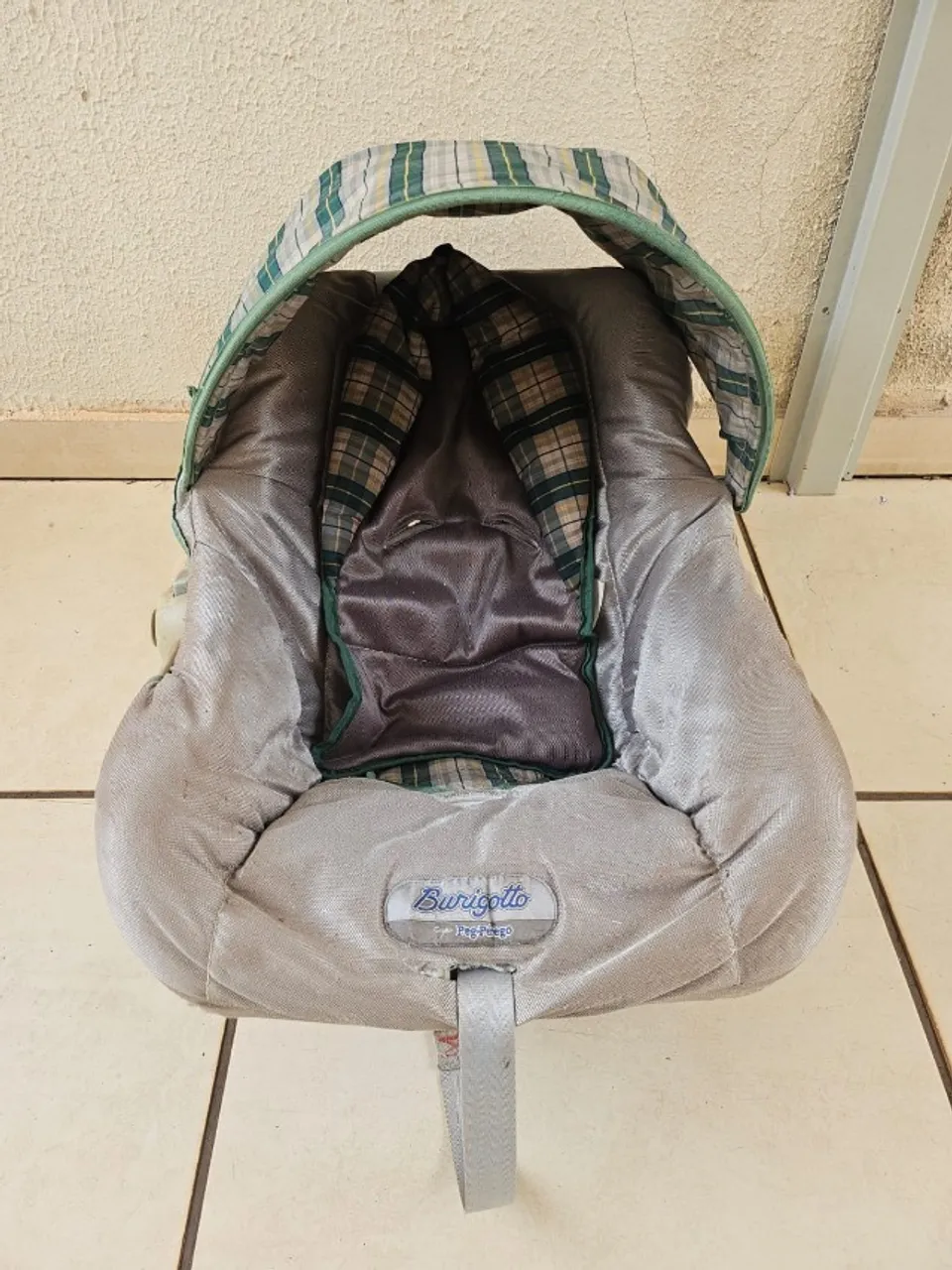 Bebê conforto burigotto