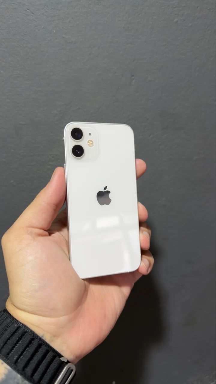 iPhone 12 mini 256gb branco sem detalhes - Celulares e Smartphones