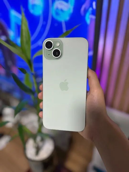 iPhone 15 Plus 256GB 93 saúde da bateria Cor Green (SEMINOVO IMPECÁVEL) - Foto 2