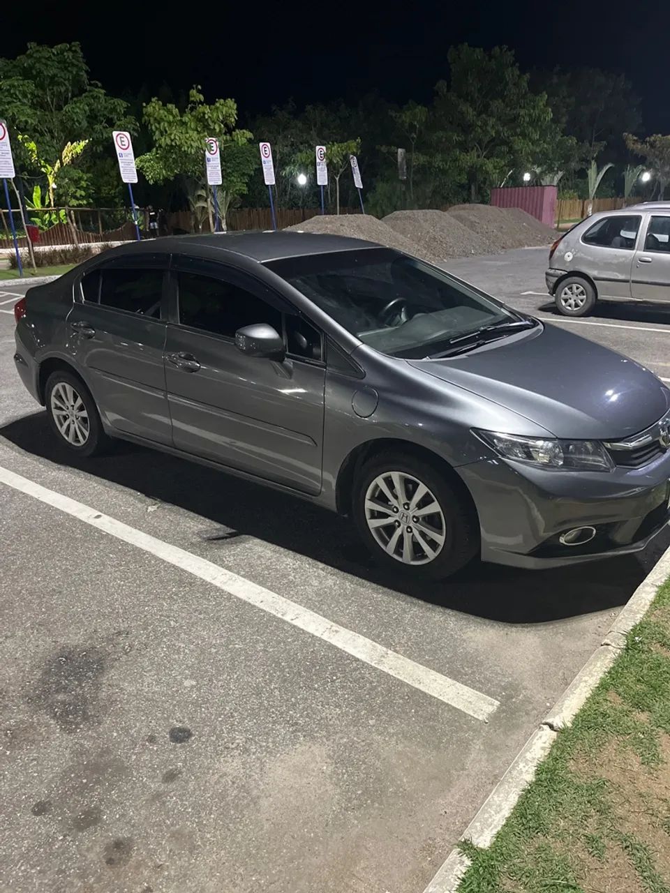 Vendo Honda civic 13/14 - Foto 2