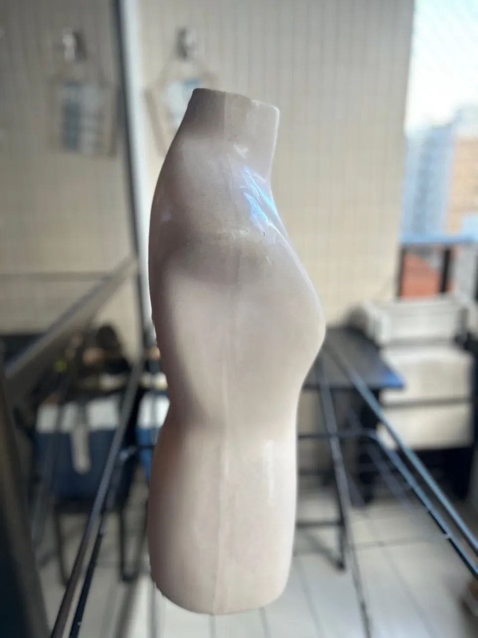 Manequim de corpo feminino para loja de roupas - Foto 2