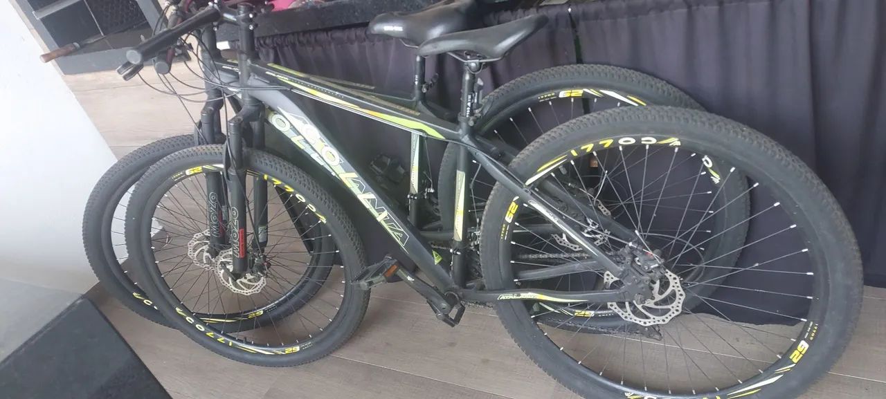 Bicicleta aro 29 colli praticamente nova 1000 reais cada tenho duas.
