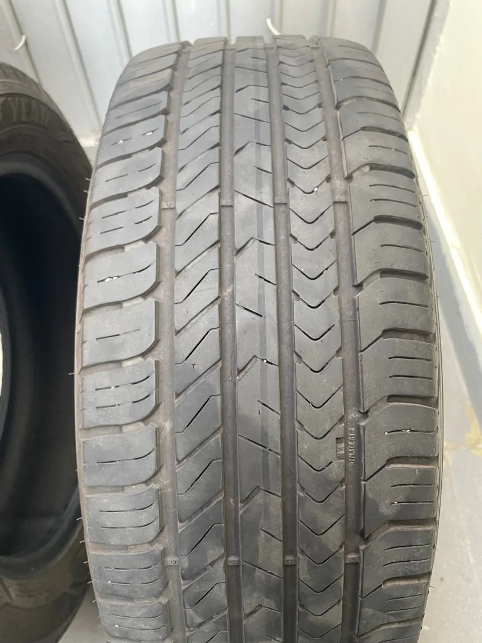 Pneu Goodyear Aro 16 Eagle Sport 2 205/55R16 91V - Foto 5