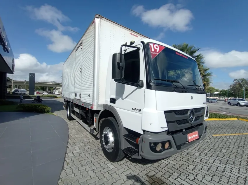 Mercedes-Benz Atego 1419 - 4x2 / Toco 2019/19.