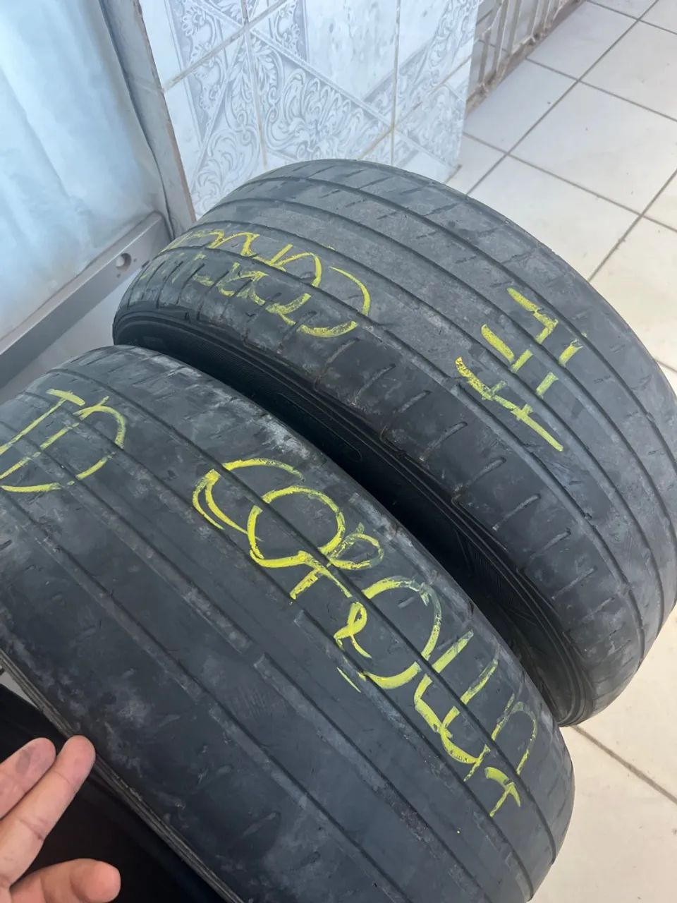 Pneu 225/50 r17 os 4 - Foto 3