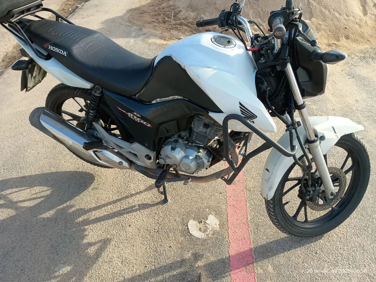 Honda CG 160 Cargo 2021-com autorização do Detran para transporte de 2 pessoas.