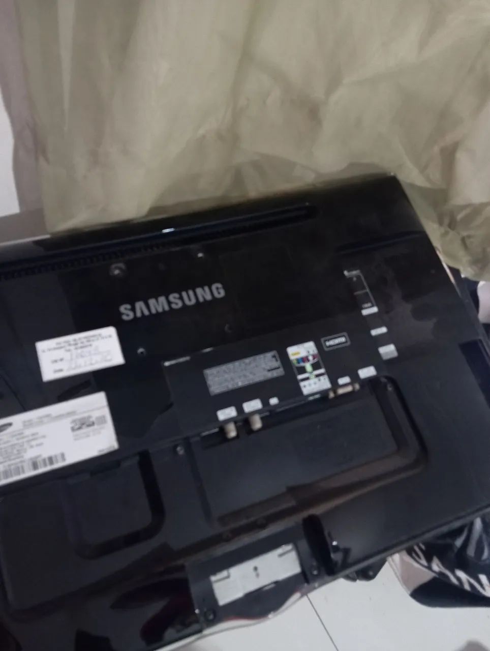 Tv Samsung 24 polegadas detalhes  - Foto 4