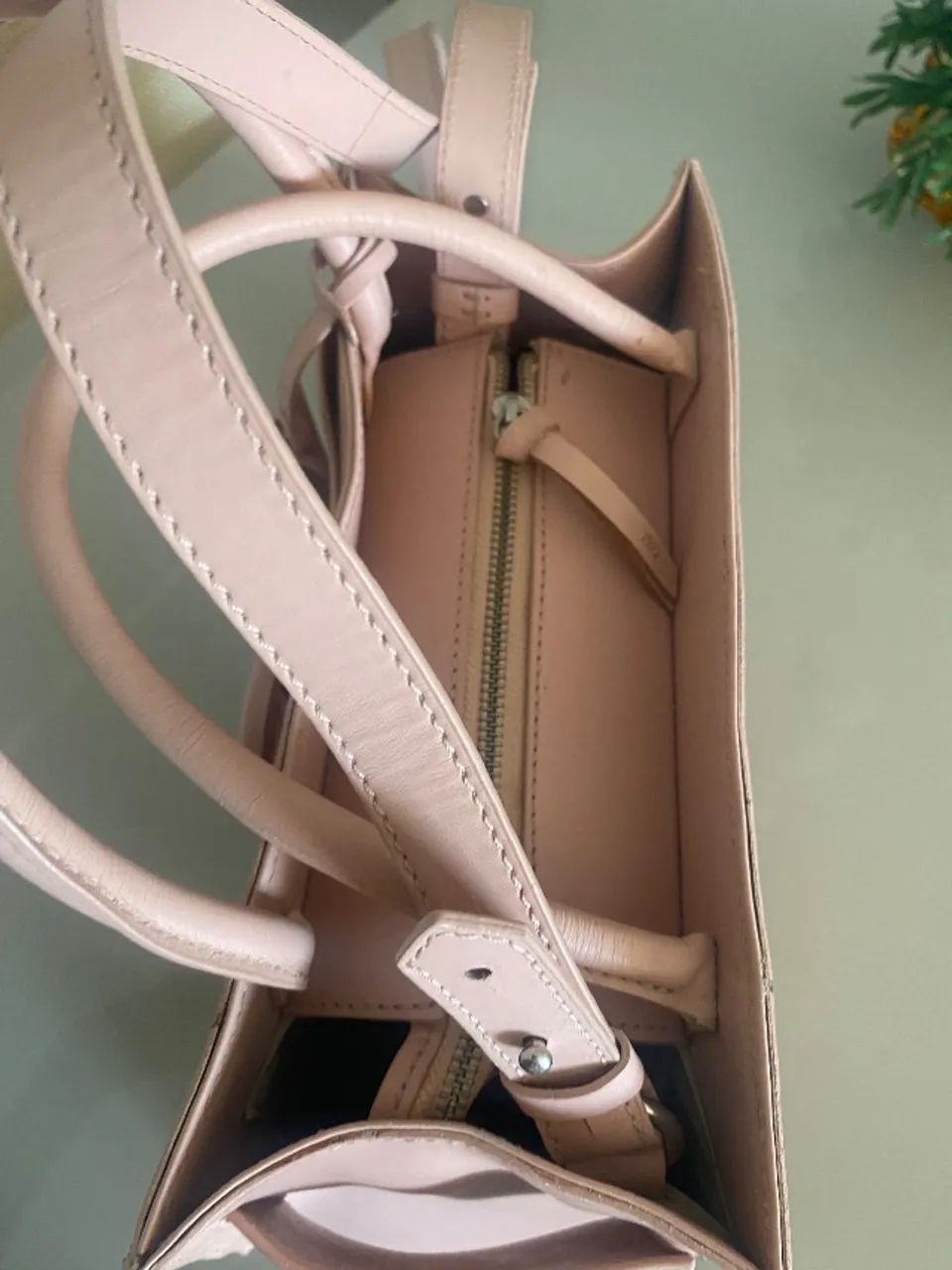 Bolsa de couro Arezzo nova  - Foto 3