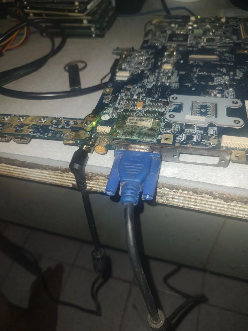 CARREGADOR PARA NOTEBOOK POSITIVO  - Foto 3