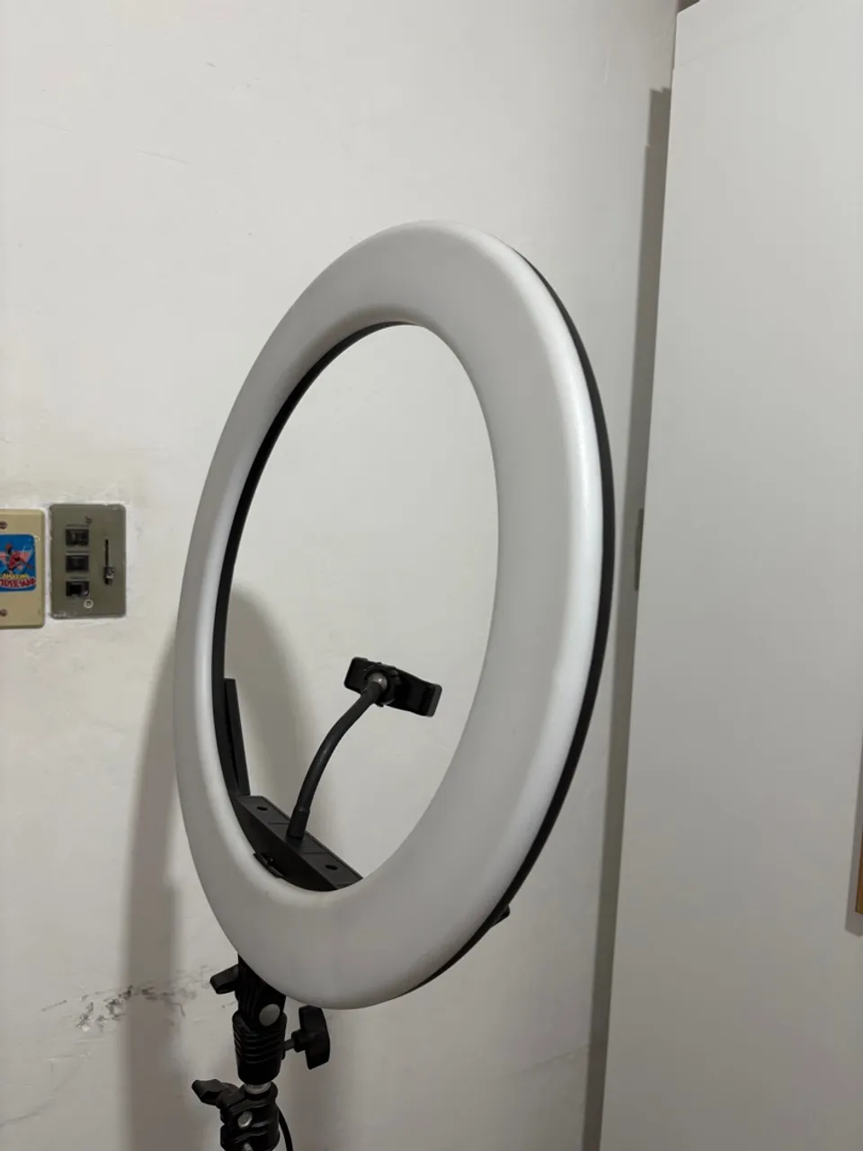 Ring Light LED 18 polegadas com Suporte para Celular