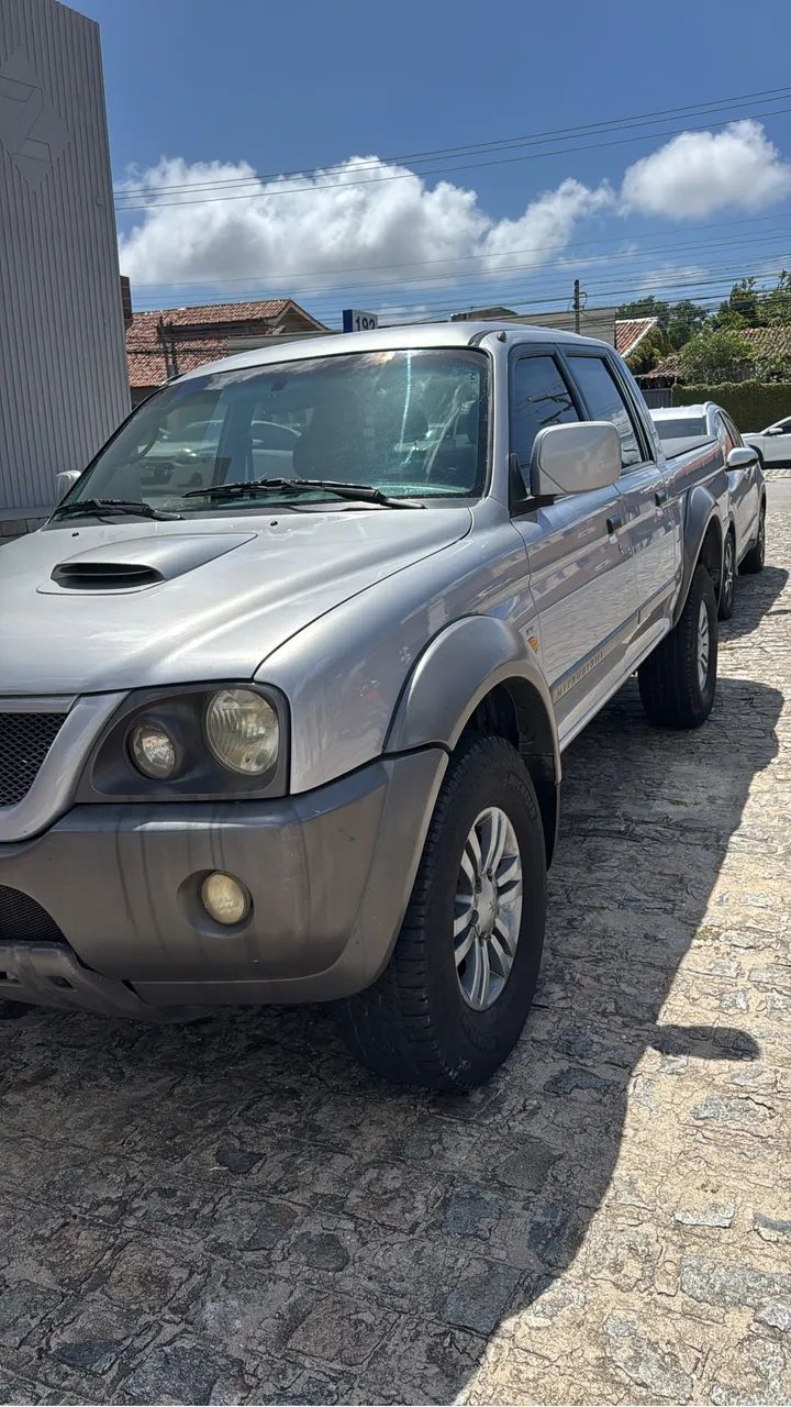 Mitsubishi L200 Outdoor GLS 2.5 4X4 CD TDI Diesel 2009