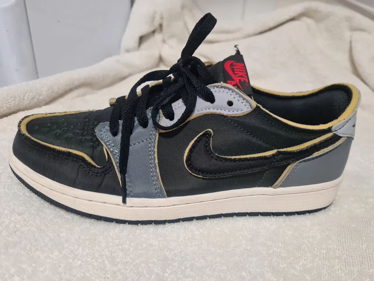 Air Jordan 1 Low OG EX Black and Smoke Grey