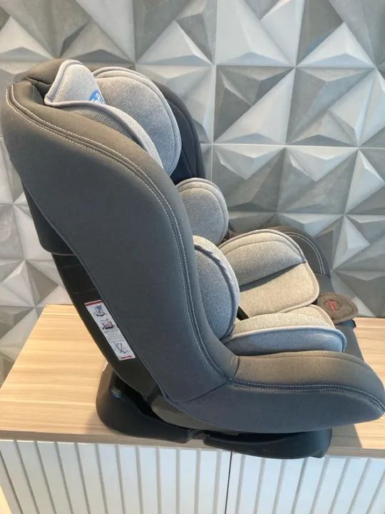 Cadeira Infantil Burigotto 0 a 36 kg usada - Foto 3