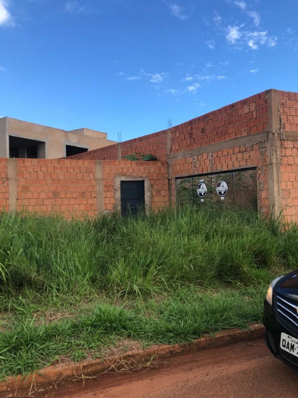 Galinha morta Terrenos esquina esquina sob murado transferência troco por carro caminhonet