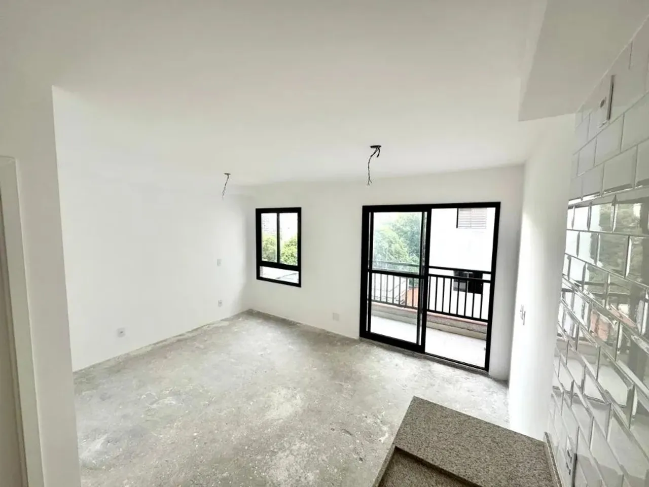 STUDIO A VENDA EM PINHEIROS - SP, STUDIO C/ 27MT A VENDA EM PINHEIROS -SP.