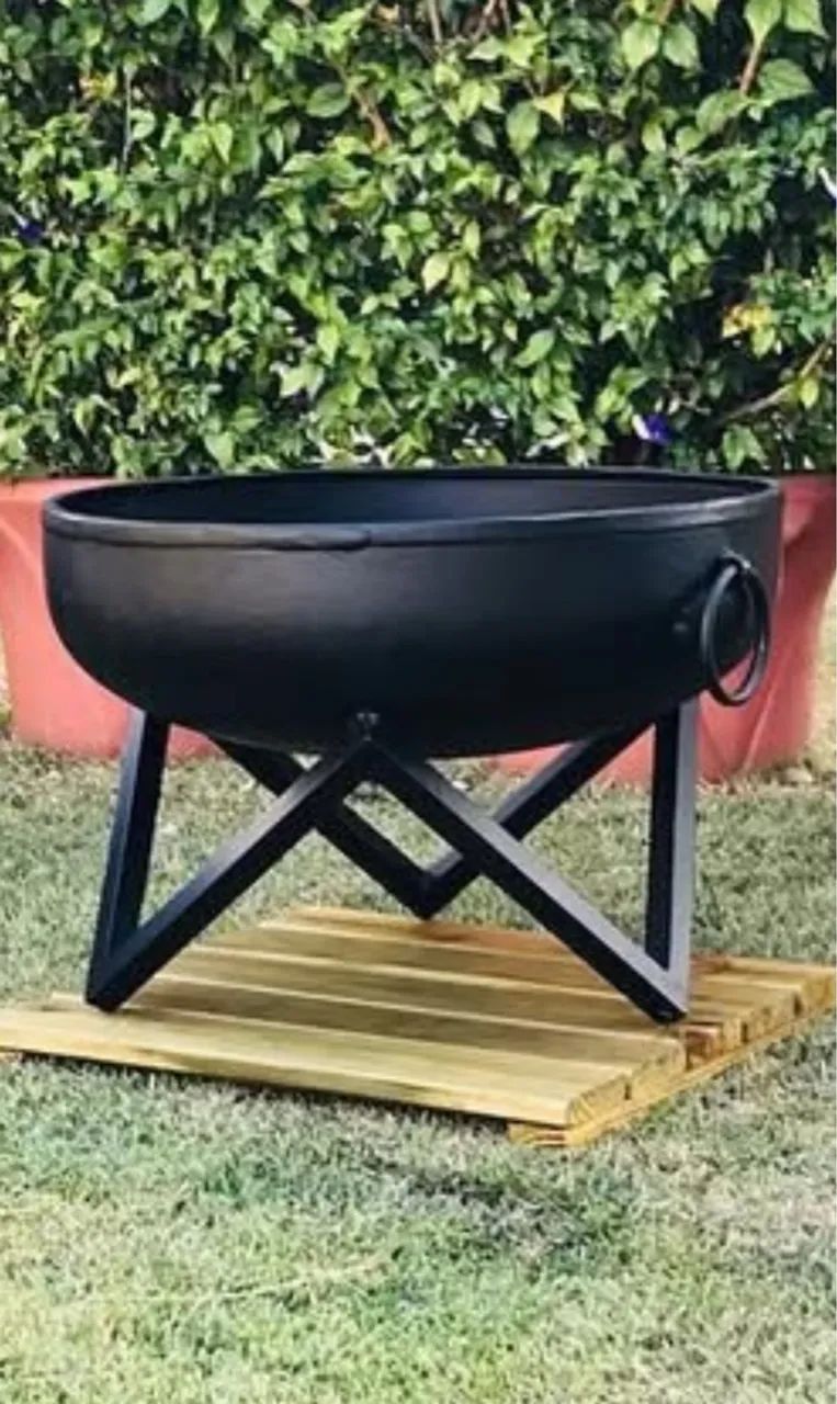 Lareira externa, pira, lenheiro, braseiro, fogueira, 