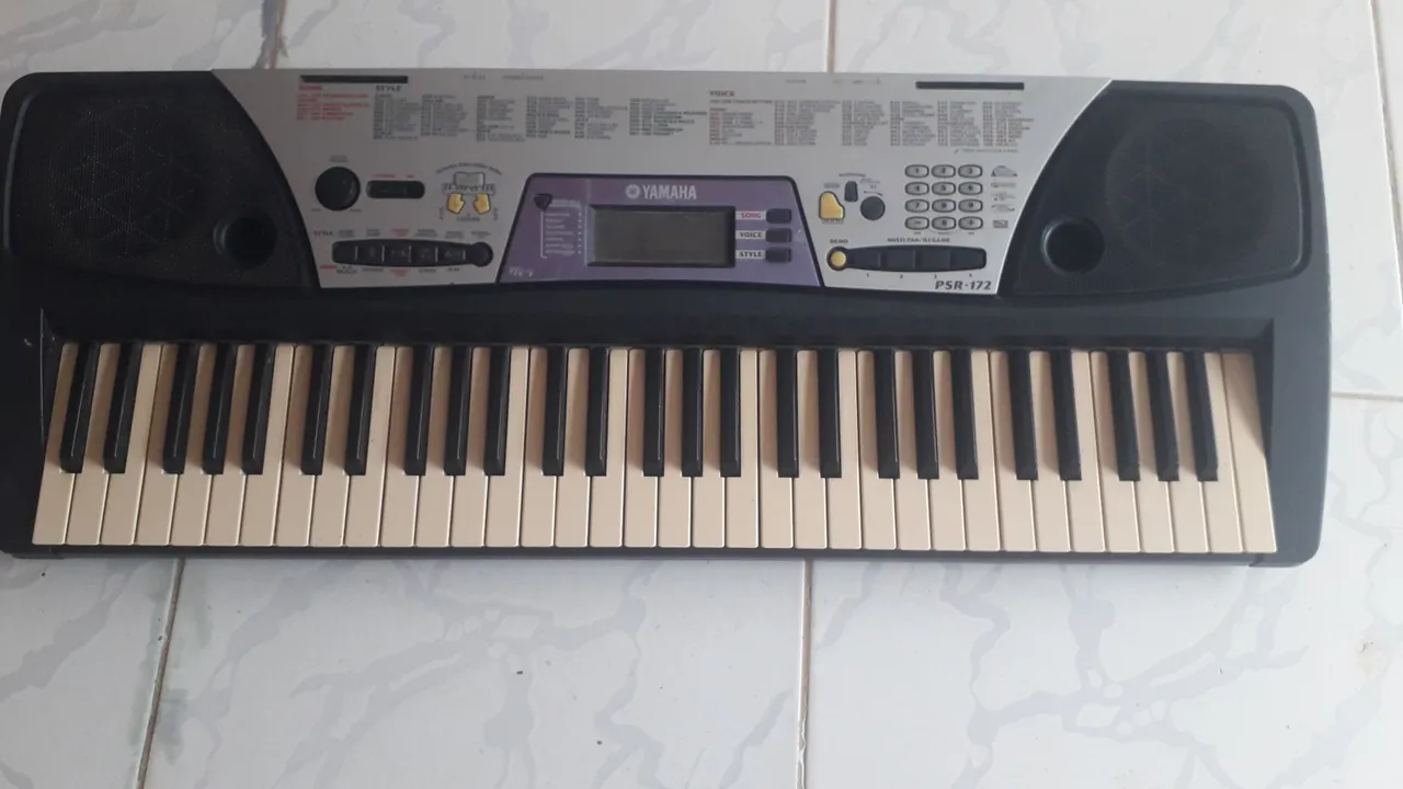 Teclado Yamaha PSR-172